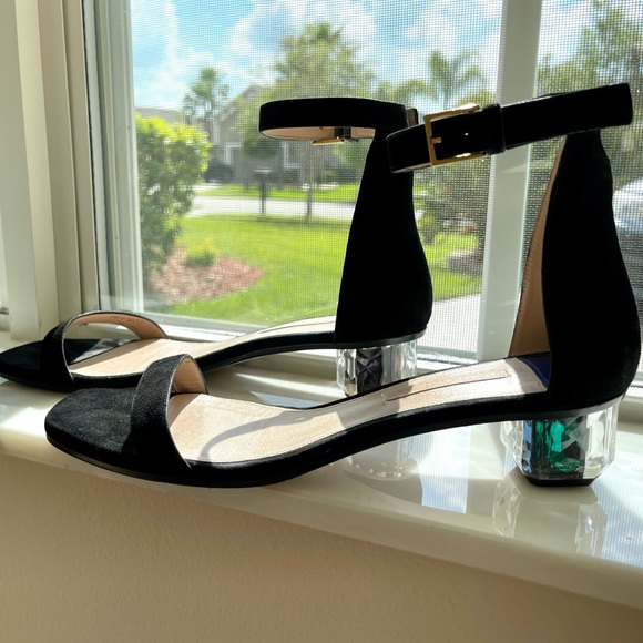 Stuart Weitzman Shoes - Stuart Weitzman Black Star Embellished Low Sandals